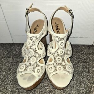 Lucky Brand Ivory Crochet Lace Wedge Sandals Shoes, Size9, Excellent Condition